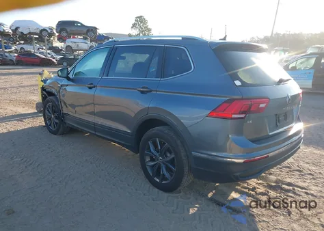 2022 Volkswagen Tiguan 2.0T Se из США, поврежденный, VIN 3VV2B7AX1NM098260